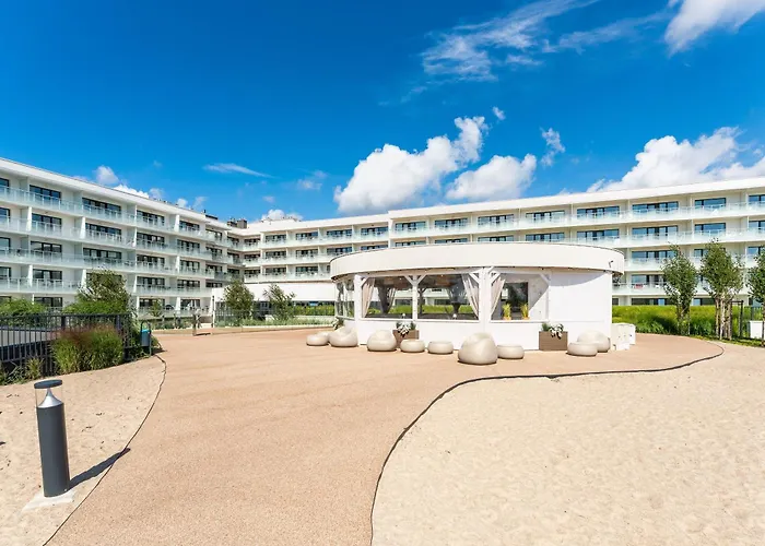 POLANKI AQUA FAMILLY RESORT PREMIUM Baseny